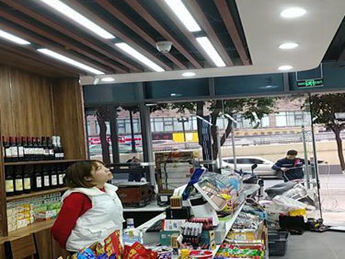 超市監(jiān)控攝像頭安裝 超市監(jiān)控攝像頭安裝